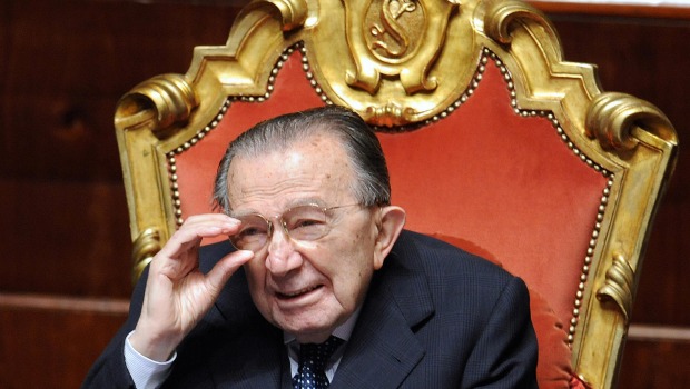 giulio andreotti.jpg